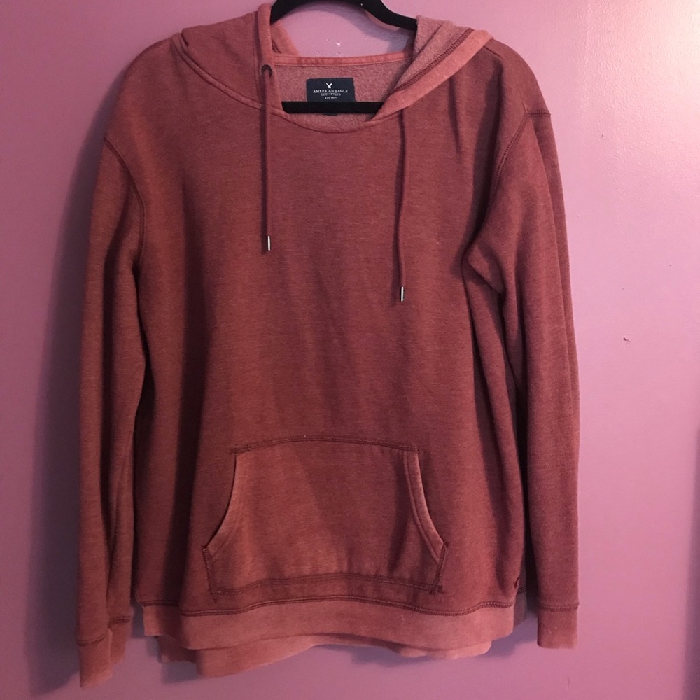Maroon American Eagle sweatshirt